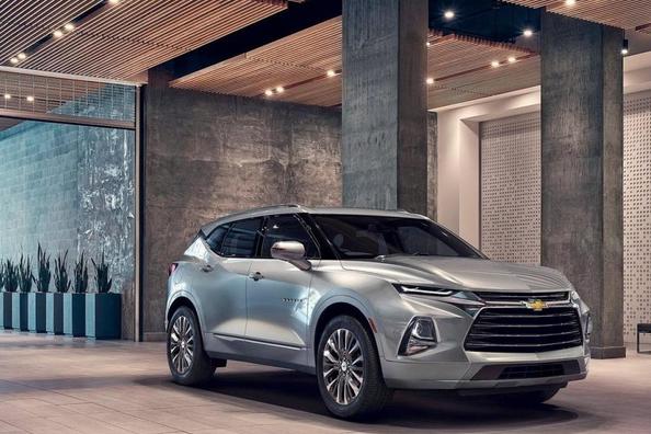 Crossover Chevrolet Blazer 2019 modelul anului