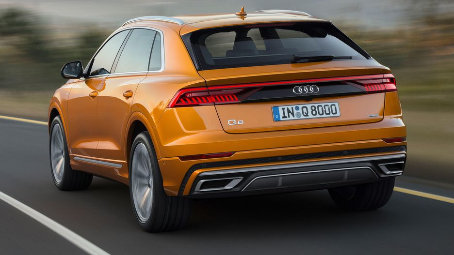 Review premium crossover Audi Q8