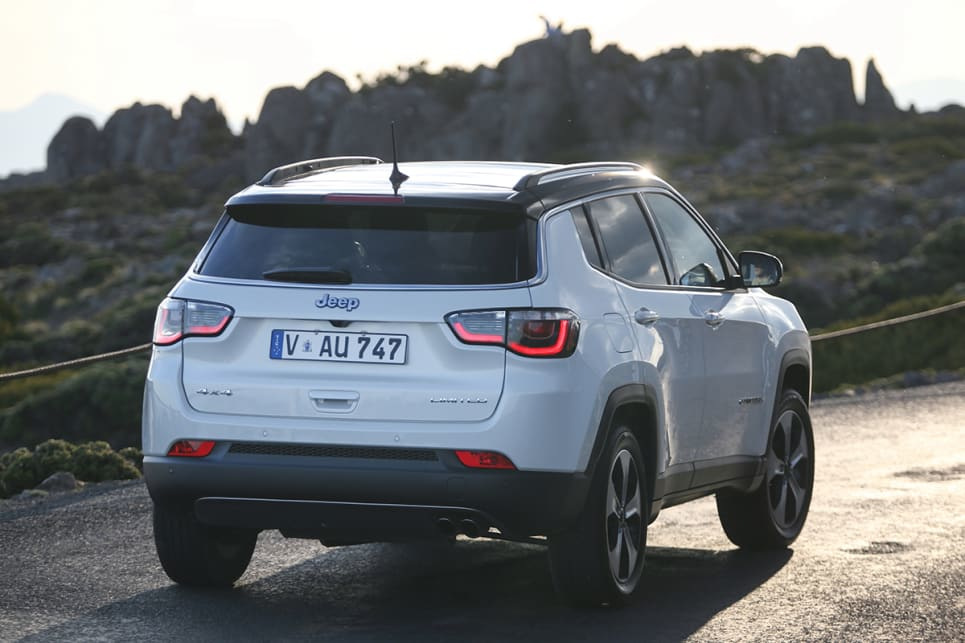 A doua generație a crossover-Jeep Compass