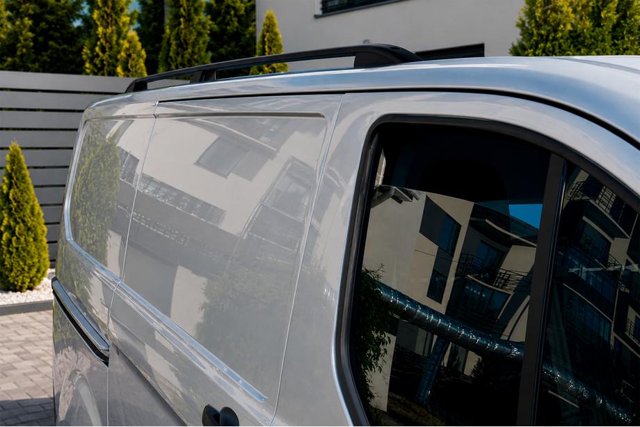Ford Custom 2013-2022 Bare longitudinale Skyport (2 buc, negre) Image