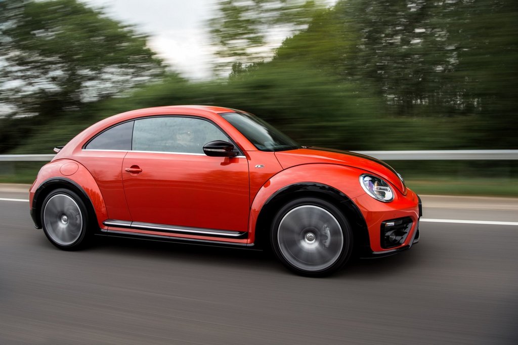 Legendarul hatchback Volkswagen Beetle a treia generație