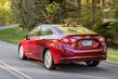 A doua generație de sedan Chevrolet Cruze foto 8