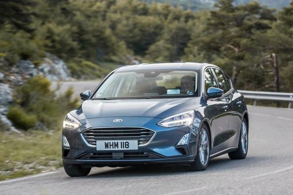 Hatchback-a patra generație de Ford Focus