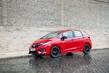 Prezentare generală a actualizat un hatchback compact Honda Jazz foto 2