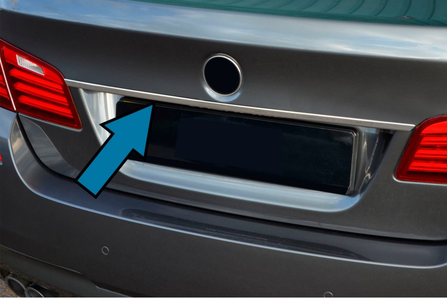 BMW 5 Series F10/F11 2010–2016 Ornament SD din inox deasupra placutei de inmatriculare Image