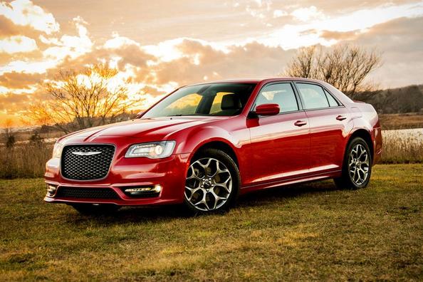 Review sedan Chrysler 300 a doua generație