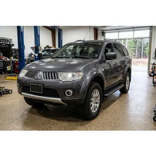 Praguri Laterale Allmond Black (2 buc, Aluminiu) Mitsubishi Pajero Sport 2008-2015 foto 1