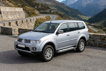 Mitsubishi Pajero Sport 2008-2015 Praguri Laterale Rainbow (2 buc, Aluminiu) foto 1