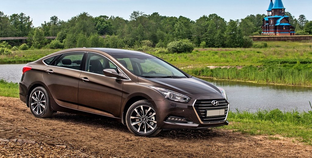 Lift model de sedan Hyundai i40