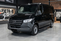 Mercedes Sprinter W907/W910 2018- Praguri Laterale Allmond Black (2 buc, Aluminiu) foto 1