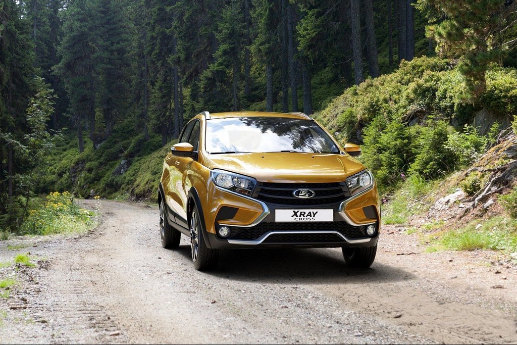 Prezentare generală a hatchback-ului de teren Lada XRAY Cross