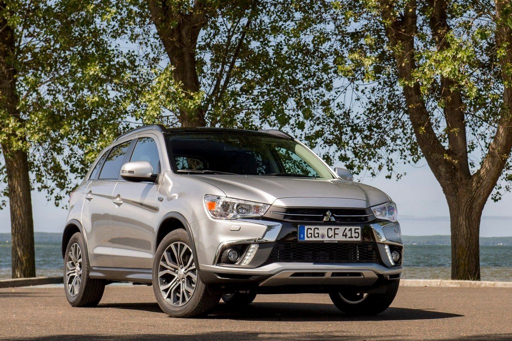 Review actualizat crossover Mitsubishi ASX