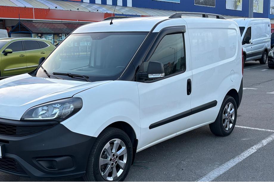 Opel Combo 2012-2018 Bare longitudinale Skyport (negre) Baza Maxi Image
