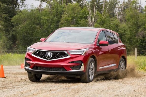 Crossover Acura RDX modelul anului 2019