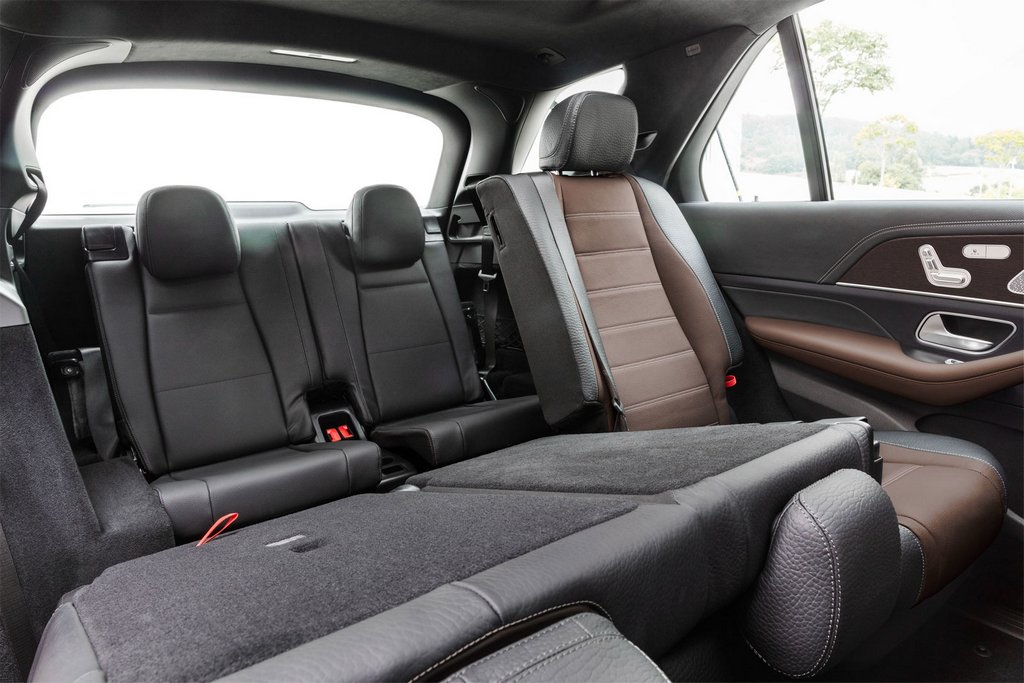Premium crossover Mercedes-Benz GLE o nouă generație de