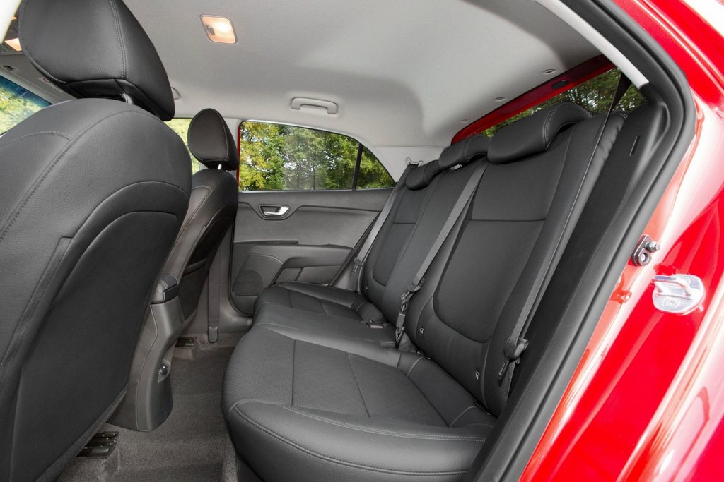 Hatchback KIA Rio a patra generație