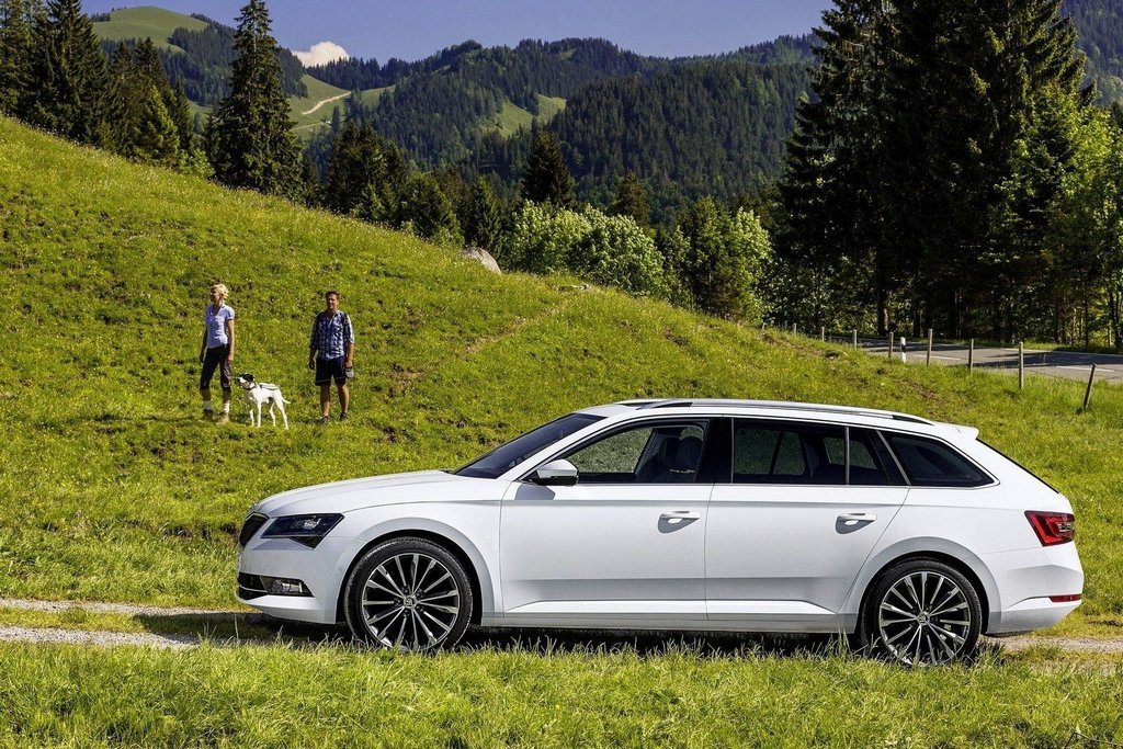 Review break Skoda Superb Combi a treia generație