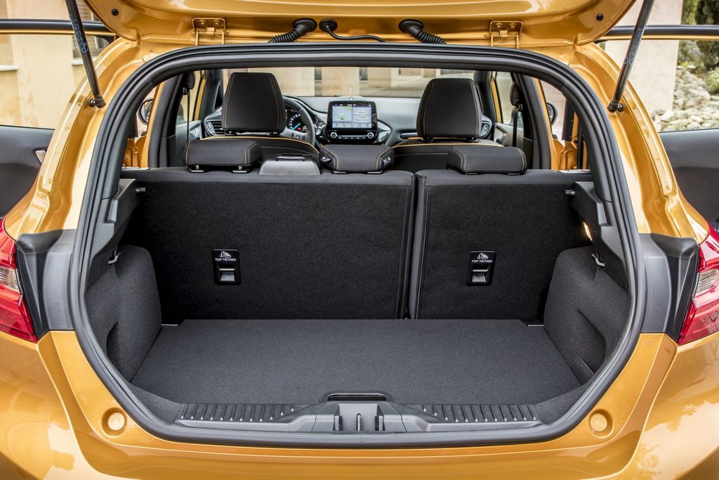 Revizuirea versiunii crossover a hatchback-ului Ford Fiesta Active