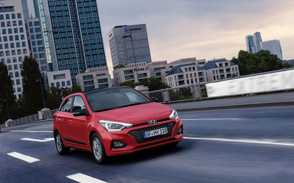 Actualizat hatchback cu cinci uși Hyundai i20 (a doua revizuire)