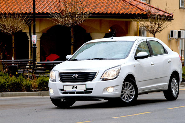 Review sedan Ravon R4