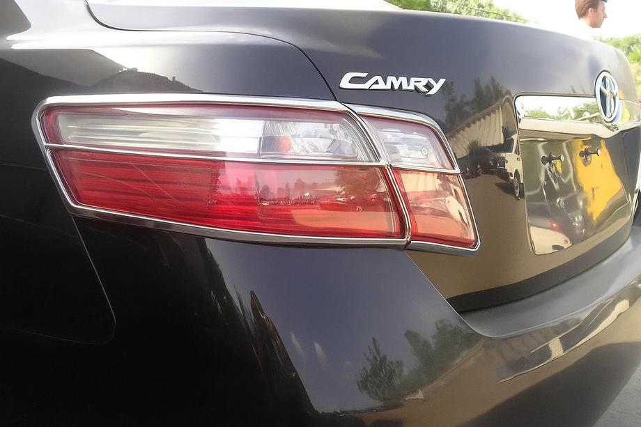 Toyota Camry 2006-2011 Capace Cromate Stopuri (2 buc, plastic) Image