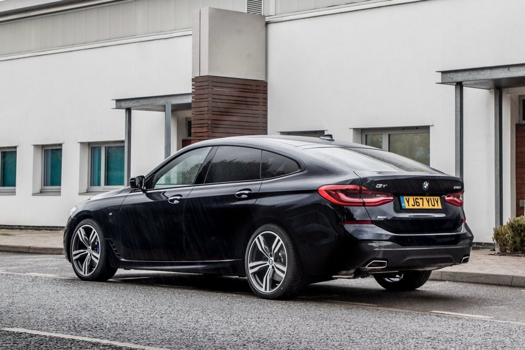 Liftbek BMW 6-Series Gran Turismo