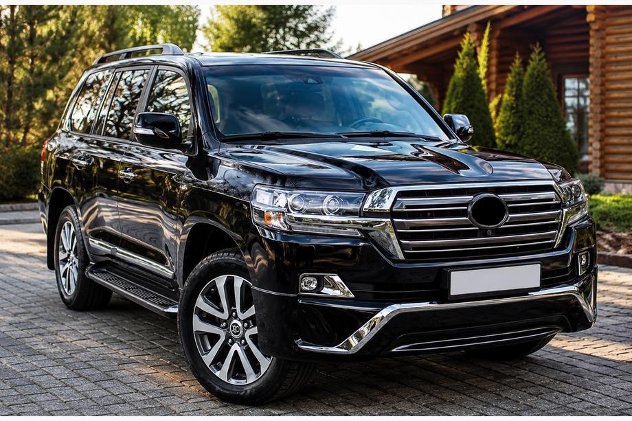 Toyota Land Cruiser 200 2007-2021 Set kit caroserie 2016-2021 (Executive 2016) Negru Foto 4