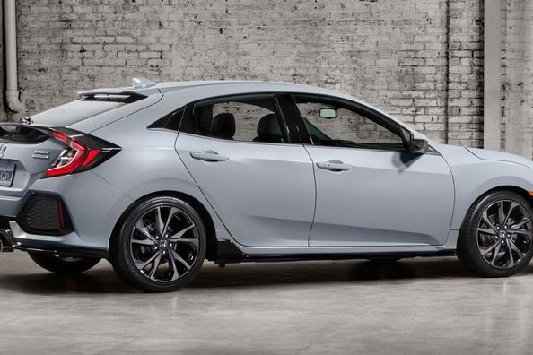 Hatchback cu cinci uși a zecea generație Honda Civic 5D Fotografie 9