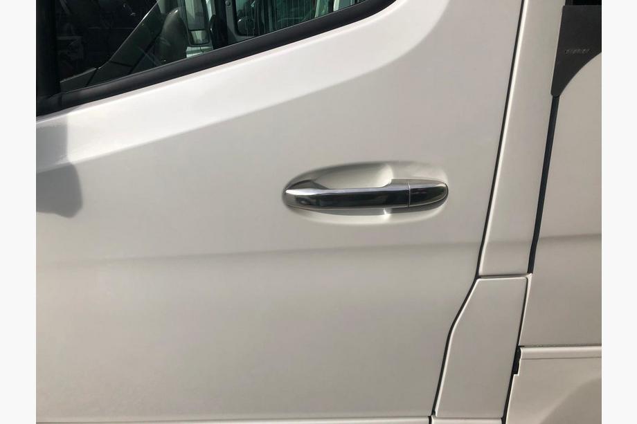Mercedes Sprinter W907/W910 2018- Capace manere usi inox 5 buc, OmsaLine - Otel Inoxidabil Italian Foto 3