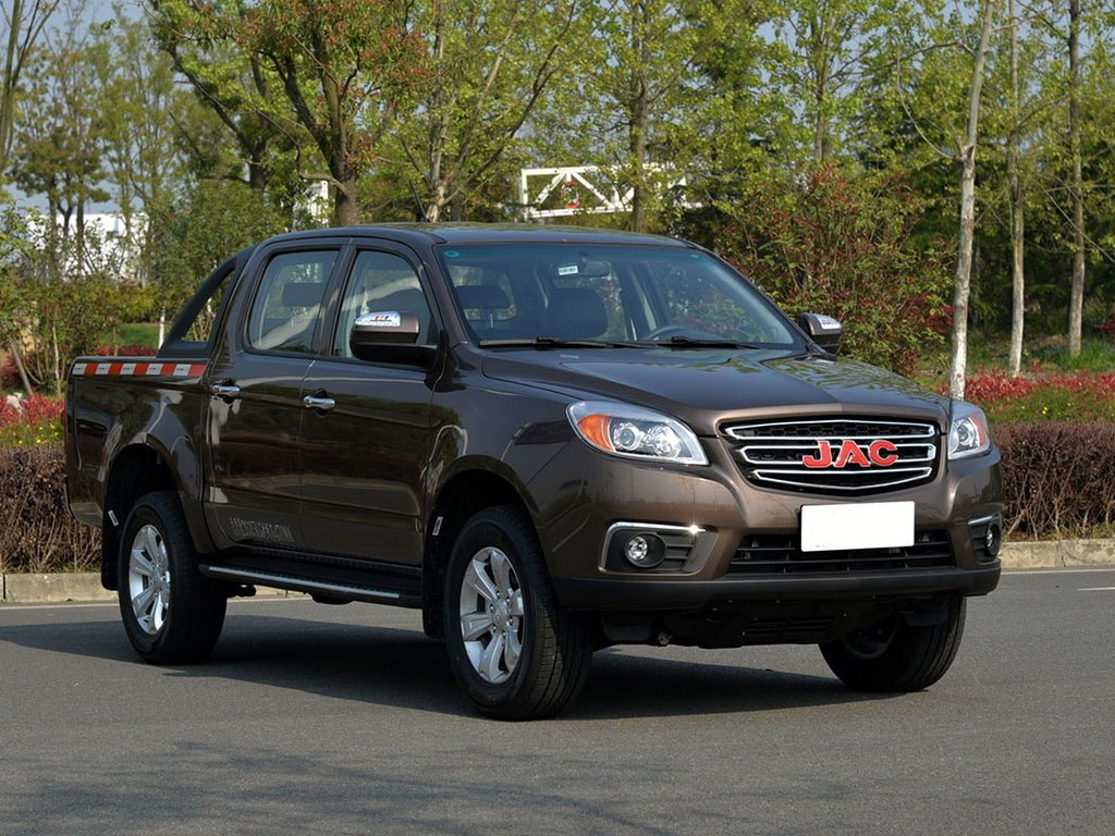 Review camioneta JAC T6