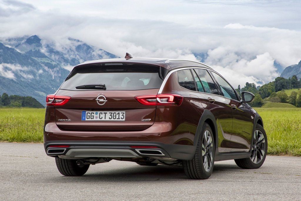 Vagon de teren Opel Insignia Country Tourer