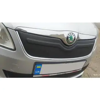 Husa de iarna pentru grila (2011-2014, superioara) Skoda Fabia 2007-2014 foto 1