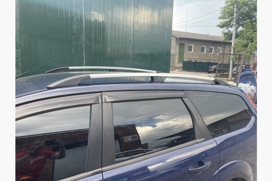 Ford Focus II 2008-2011 Bare longitudinale aluminiu (Caravan, crom) Image