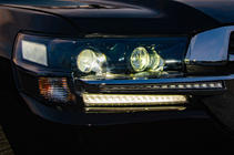 Toyota Land Cruiser 200 2007-2021 Faruri Fata 2016+ (Executive) foto 7