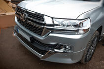 Toyota Land Cruiser 200 2007-2021 Faruri Fata 2016+ (Standard) foto 7