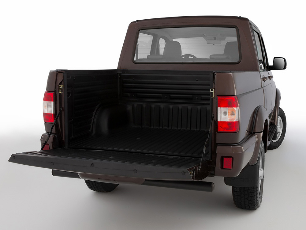Prezentare generală a noului model UAZ pick-up