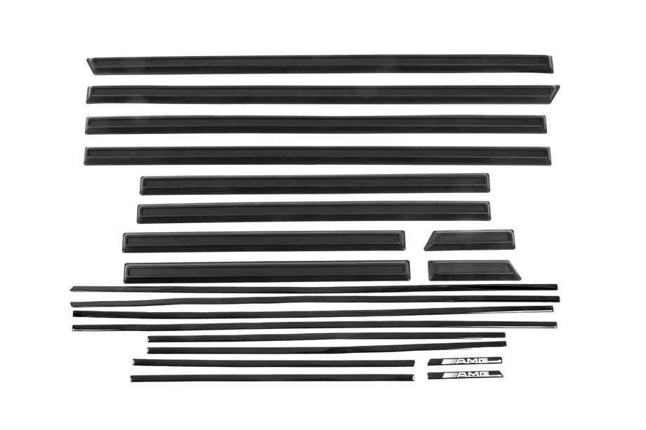 Mercedes G class W463 1990-2018 Molduri usi negre preasamblate (design 2019) Image