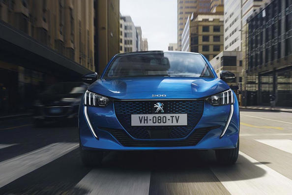Review compact hatchback Peugeot 208 nouă generație Fotografie 6