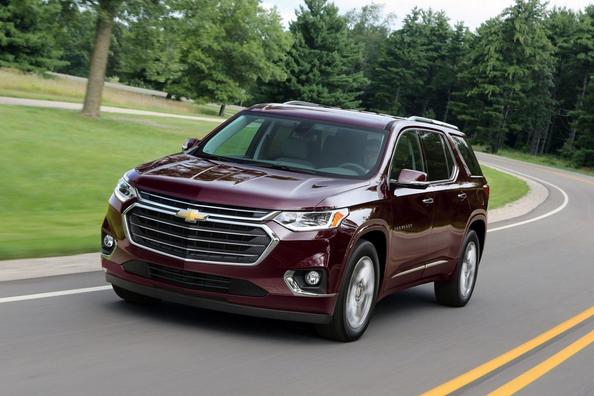 Review crossover Chevrolet Traverse