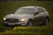 Review crossover Infiniti QX70 foto 1