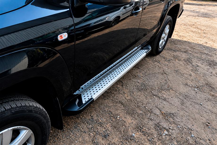 Volkswagen Amarok 2010-2022 Praguri Laterale Allmond Grey (2 buc, Aluminiu) Image