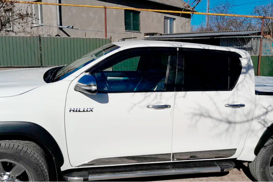 Toyota Hilux 2015- Deflectoare Geamuri (4 buc, HIC) Foto 6