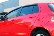 Toyota Yaris 2006-2011 Deflectoare Geamuri HB (4 buc, HIC) foto 3