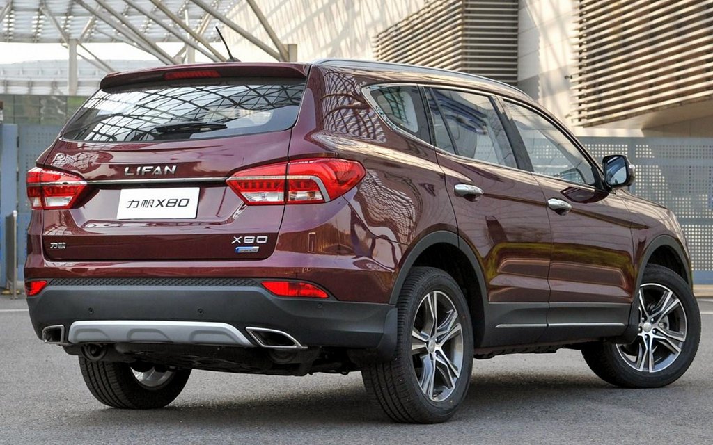 Recenzie a crossover-ului Lifan X80 cu șapte locuri cu tracțiune integrală