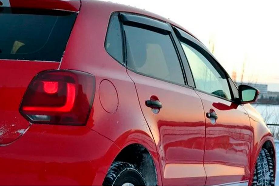 Volkswagen Polo 2010-2017 Deflectoare Geamuri HB (4 buc, HIC) Foto 2