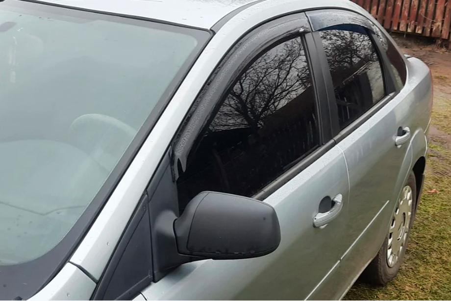 Ford Focus II 2008-2011 Deflectoare Geamuri SD/HB (4 buc, HIC) Image