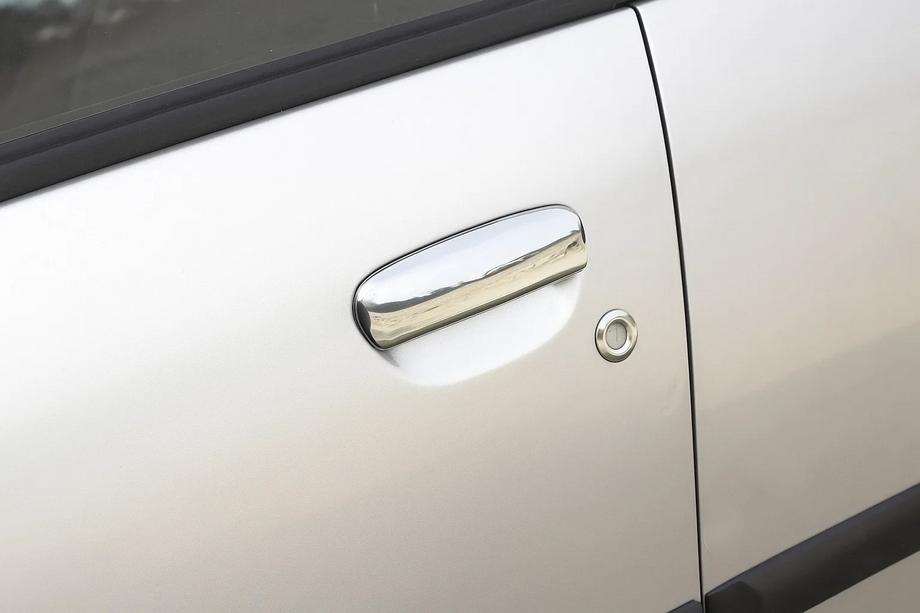 Mitsubishi Colt 2004-2012 Capace Cromate Manere Usilor (4 buc, Otel Inoxidabil) Image