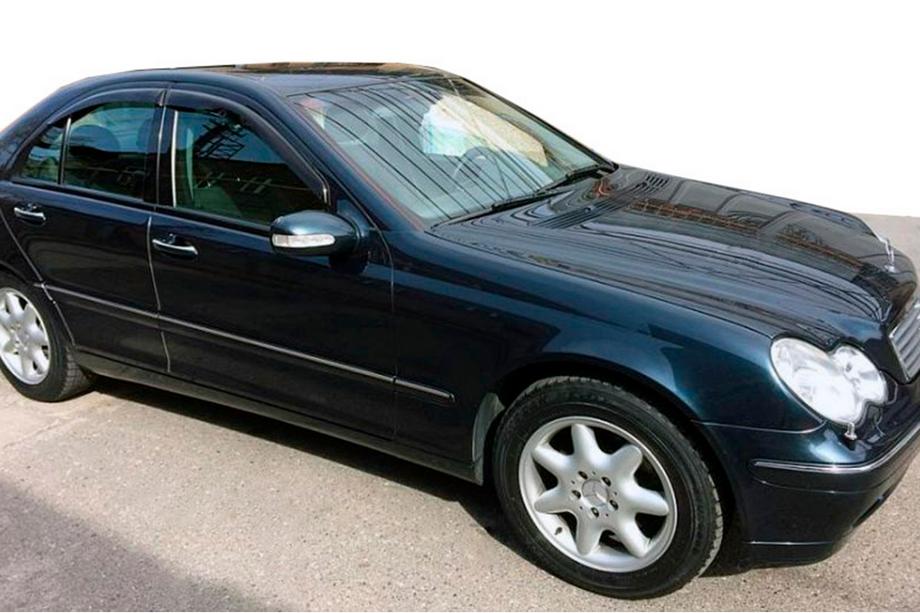 Mercedes C-class W203 2000-2007 Deflectoare Geam SD (4 buc, HIC) Image