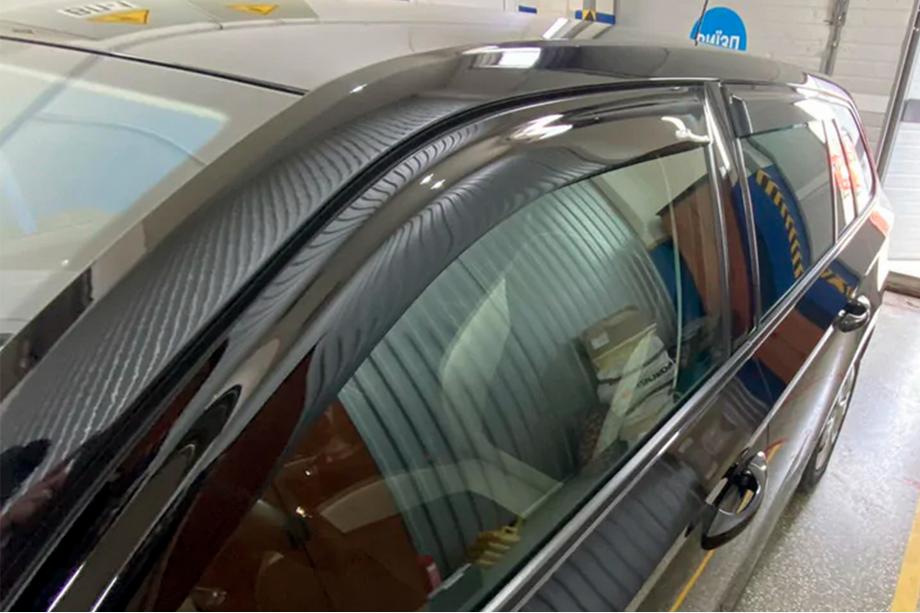 Skoda Fabia 2014-2021 Deflectoare Geamuri SW (4 buc, HIC) Image