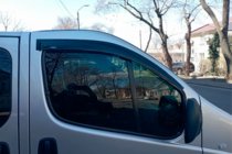 Nissan Primastar 2002-2014 Deflectoare Geamuri (2 buc, HIC) foto 2